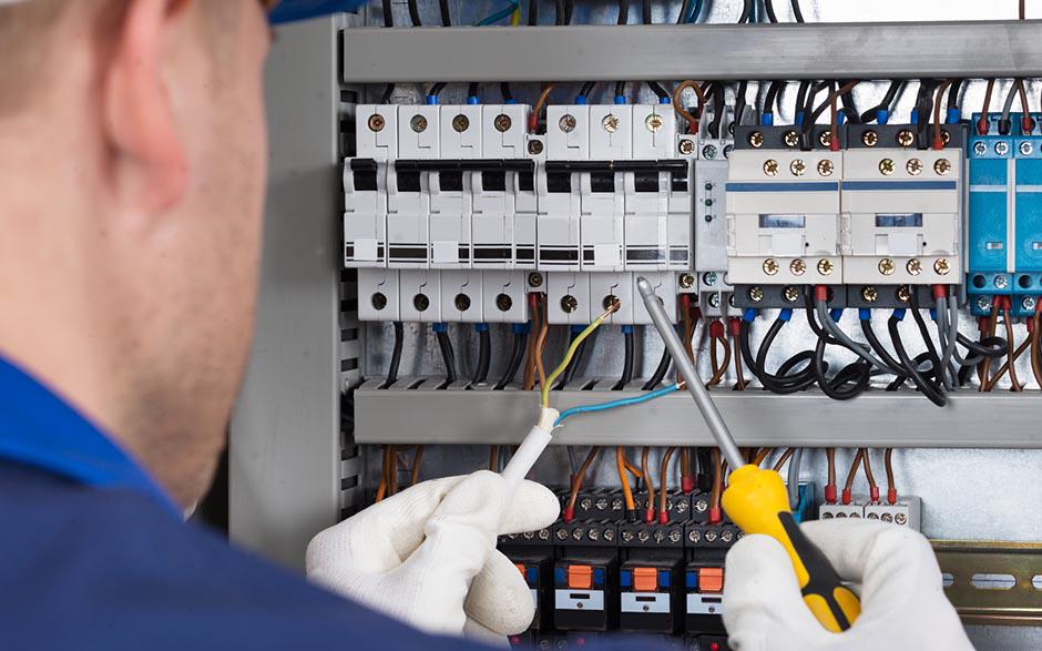 électricité du bâtiment Élancourt