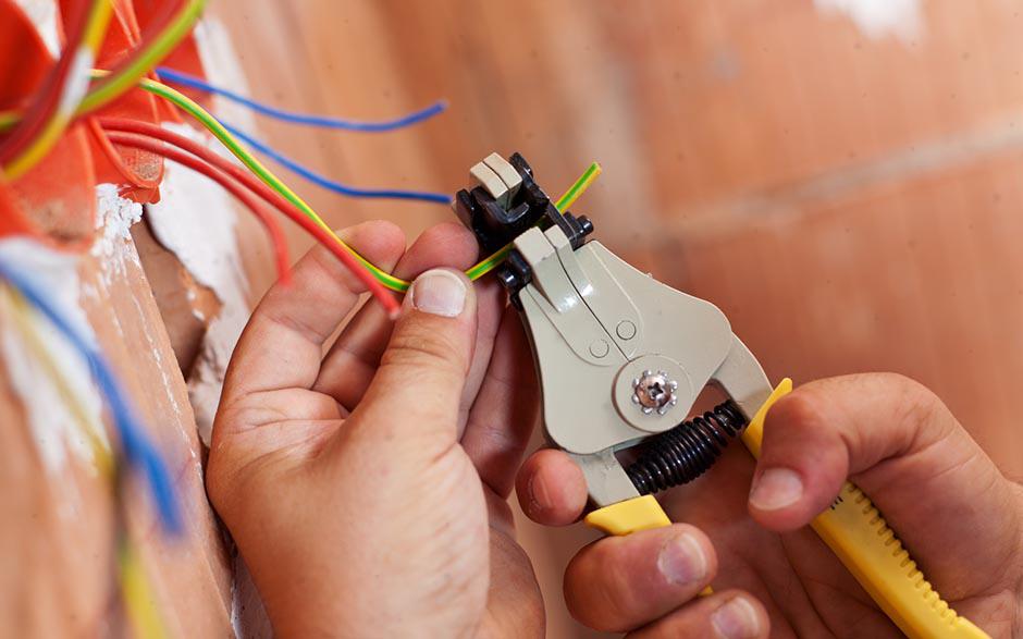 électricité du bâtiment Élancourt
